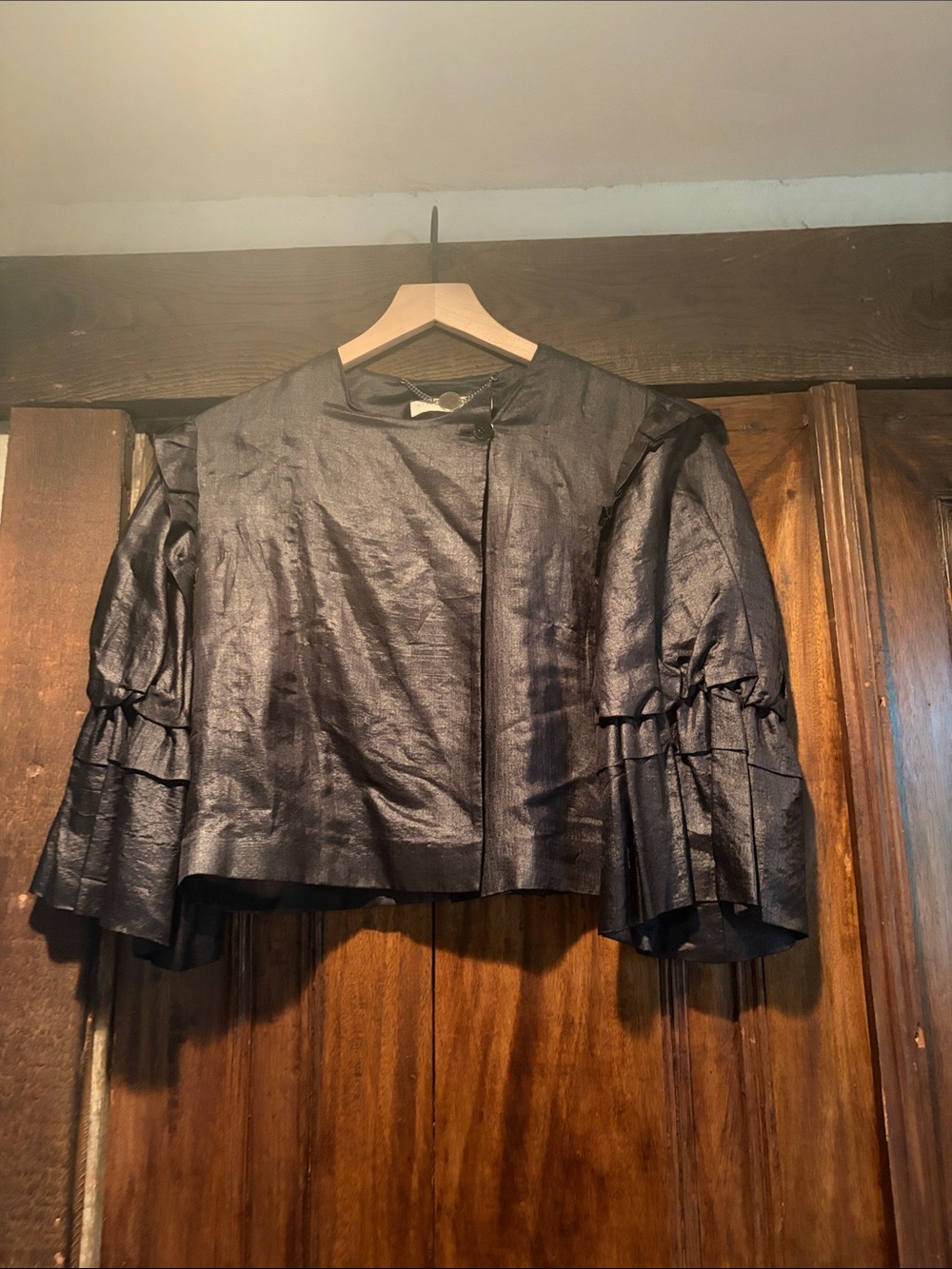 Stella McCartney Shimmery Black Cropped Ruffle-Sleeve Jacket Italian size 40